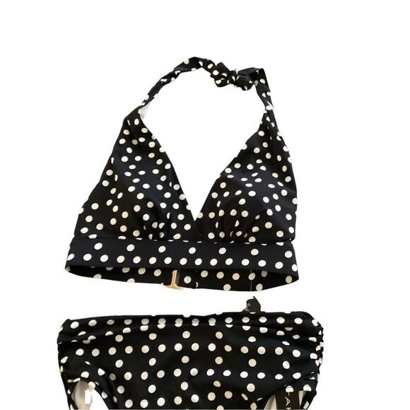 Tahari Bikini - Picture 6 of 12